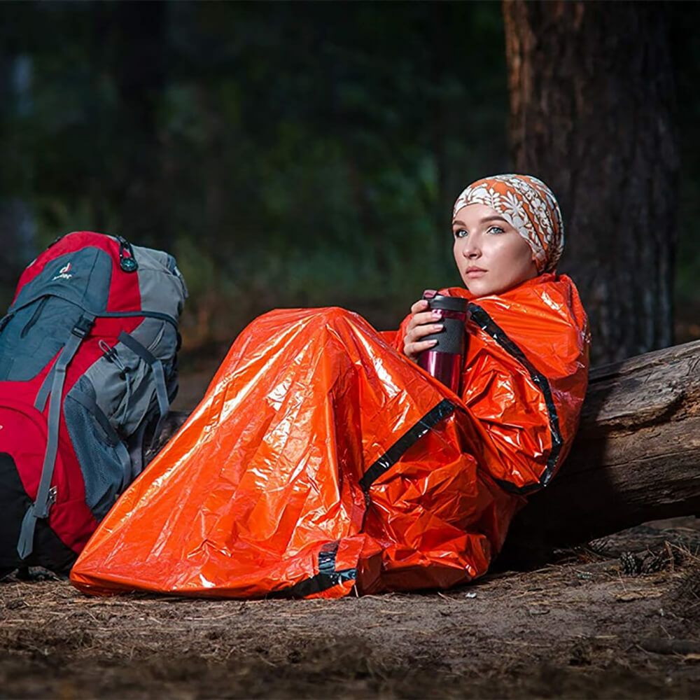 静音タイプアルミ寝袋　50個セット 着用イメージ